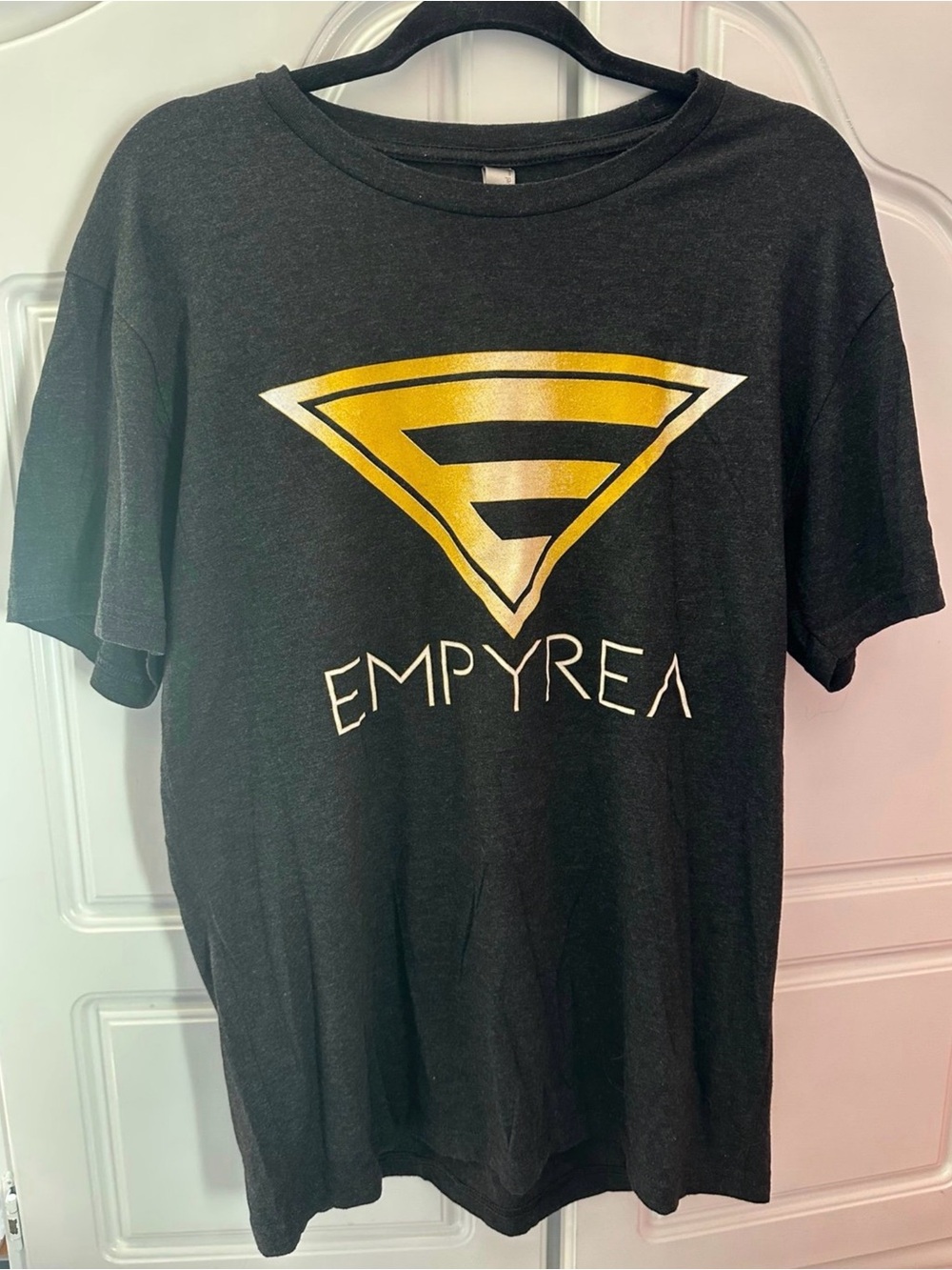 Empyrea Graphic T-Shirt – Size Large – Brand New Without Tags